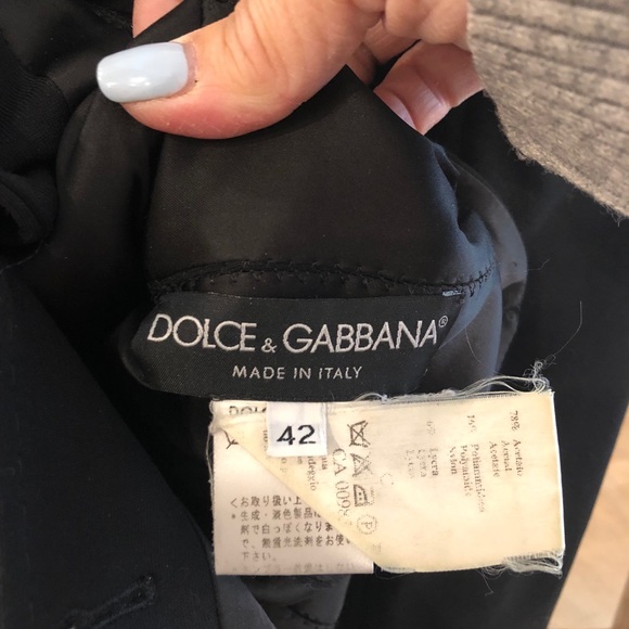 Dolce & Gabbana black suit jacket, size 42 (Italy) - Picture 3 of 5
